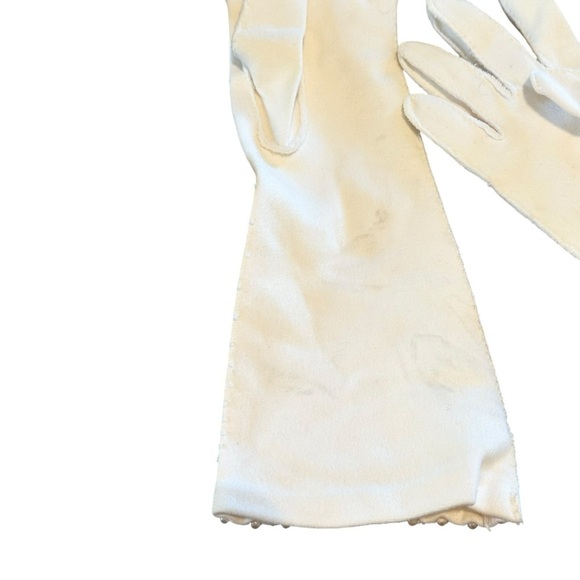 Vintage 50s White Beaded Long Gloves - Picture 9 of 14